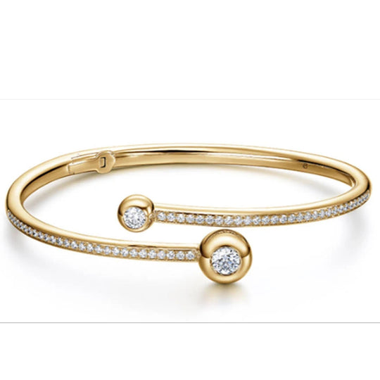 Hearts On Fire 18K Yellow Gold Dream Bypass Diamond Bangle UU32198YGHV0905648