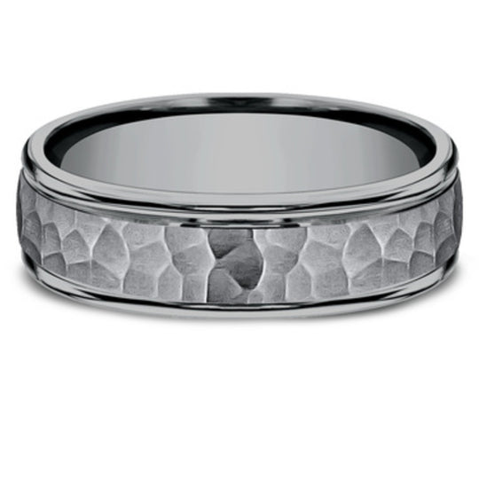 Benchmark Tantalum 6.5mm satin Hammered Band CF565591GTA10