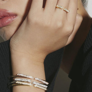 Hearts On Fire 18K White Gold Inside/Out Flexi Diamond Bangle UU2960W