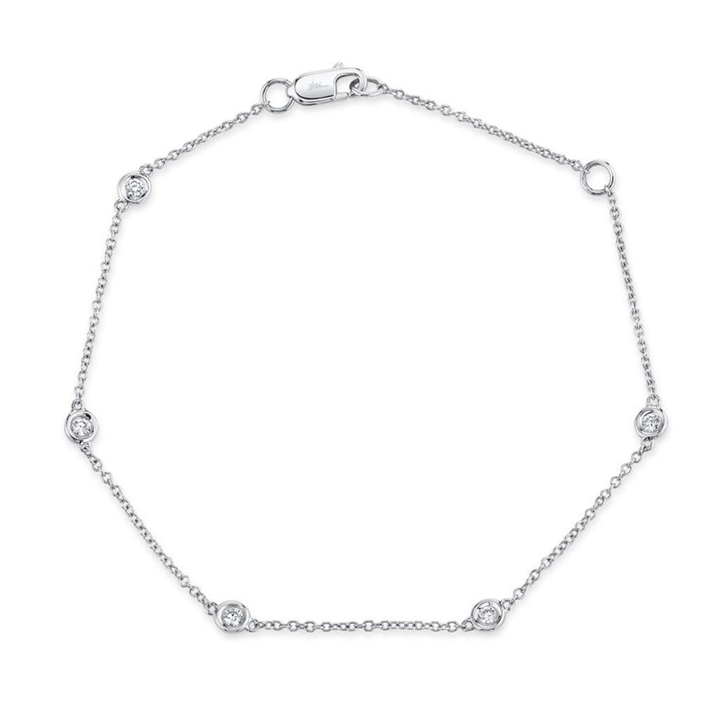 Shy 14KW Diamond Station Bracelet SC22003857