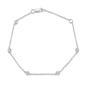 Shy 14KW Diamond Station Bracelet SC22003857