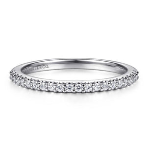 Gabriel 14KW Diamond Band WB14918R4W44JJ